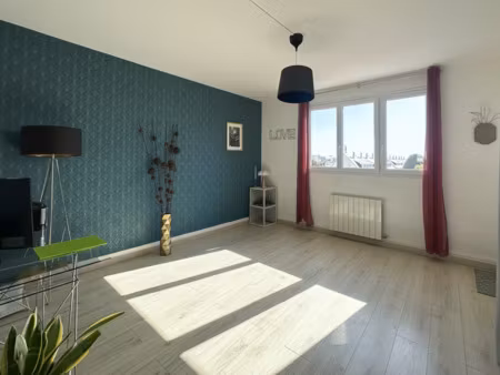 location appartement 3 pièces à caen (14000) : à louer 3 pièces / 59m² caen