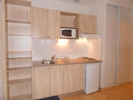 t1bis meuble (n°42) - 17 rue davat