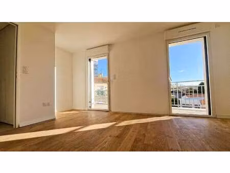 vente appartement 5 pièces aux sables-d'olonne (85100) : à vendre 5 pièces / 130m² les sab