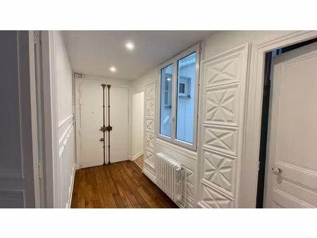 paris 75008 - métro miromesnil - t5 de 107.99m2