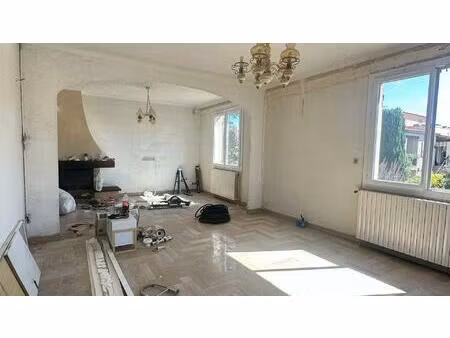 maison traditionnelle familiale à rénover