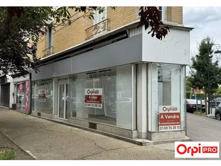 local commercial a vendre