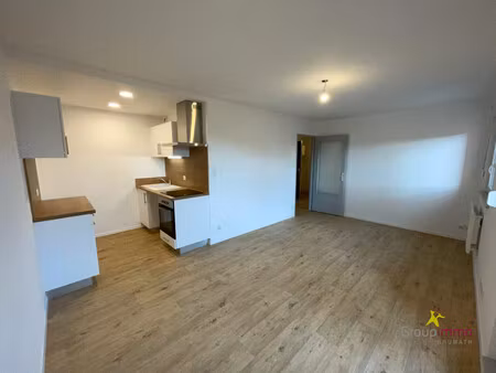 appartement 2 pièces balcon-cave-garage