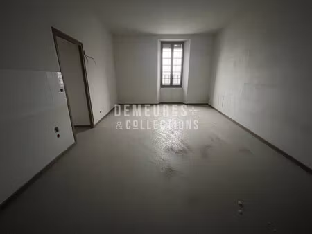 plateau brut à amenager