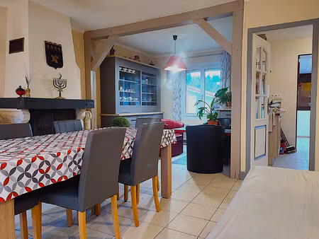 maison familiale de plain-pied à saint-lyé-la-forêt – cadre