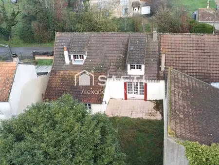 maison 4 pièces au calme sur grand terrain