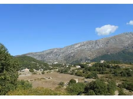 lot de 9 parcelles de terrains non constructibles - 153 075 m2