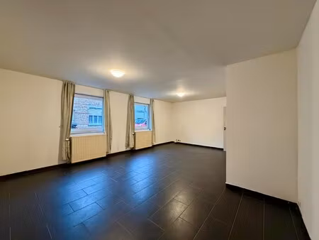 appartement te huur in roeselare met 1 slaapkamer