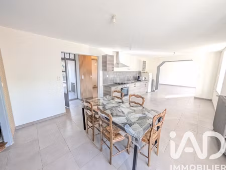 vente immeuble 211 m²