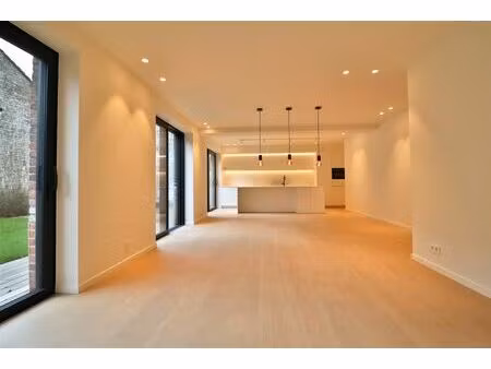 appartement te huur in kortrijk met 2 slaapkamers