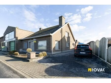 huis te huur in sint-eloois-winkel met 3 slaapkamers