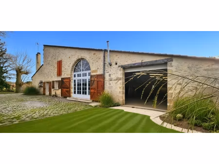 maison à vendre toulenne 10 pièce(s) 363m2 680 000€