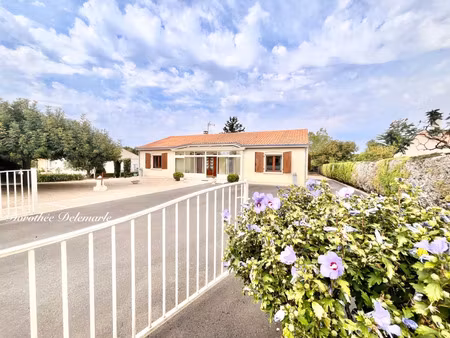 maison à vendre beauvoir sur niort 3 pièce(s) 130m2 212 000€