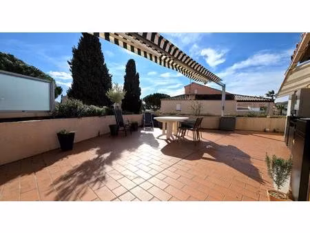 appartement 2/3 pieces grande terrasse 1 parking privatif - quar