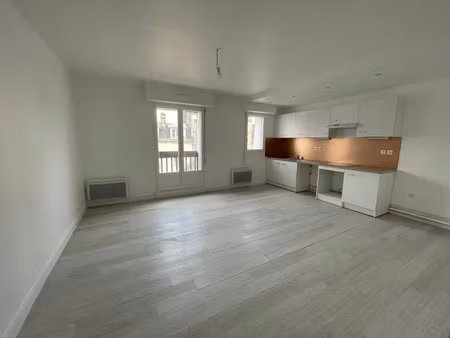 appartement à louer 1 pièce 29.66 m² - alençon (61) - 422€