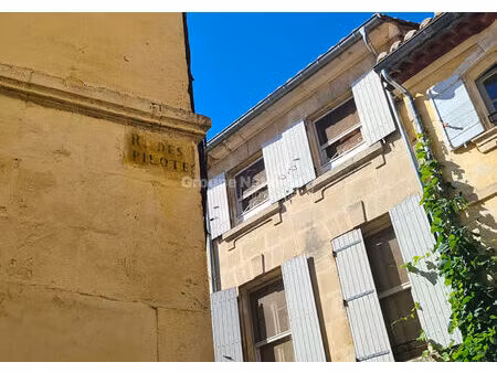 immeuble roquette à rénover - 3 appartements