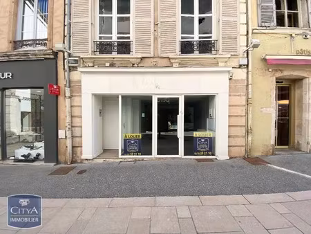local commercial à louer 32.34 m² - mâcon (71) - 780€