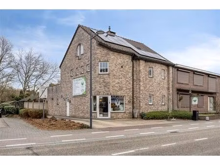 te koop: handelshuis op toplocatie te heusden-zolder!