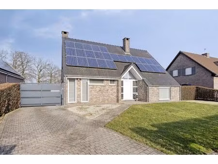 exclusieve villa  extra garage en zonnige tuin op 1.100 m²