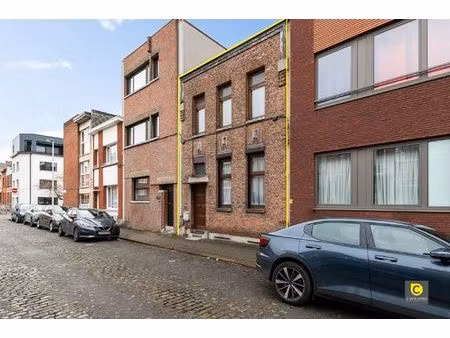 te renoveren 2 à 3 slpk interbellumwoning te groenenhoek!