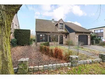 te moderniseren landhuis op toplocatie