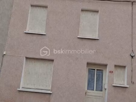 maison de village de 75 m² à roanne