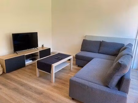 location appartement 3 pièces 65 m² à aix-en-provence (13080)