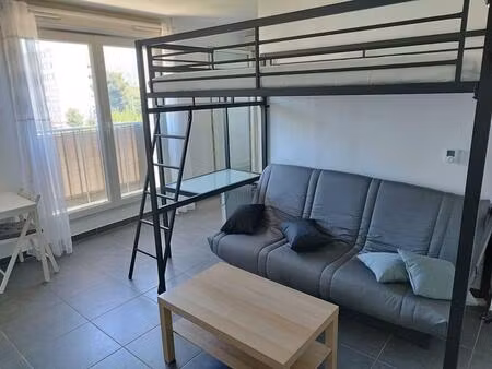 location appartement 1 pièce 28 m² à marseille 9 (13009)