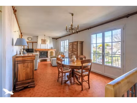 vente maison 6 pièces 130 m² à labastide-saint-pierre (82370)  256 000 €