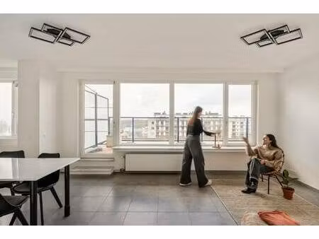 appartement te koop in berchem met 2 slaapkamers