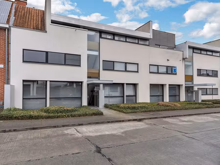 appartement te koop in oostkamp met 2 slaapkamers