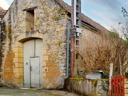 vente immeuble 80 m² le buisson-de-cadouin (24480)