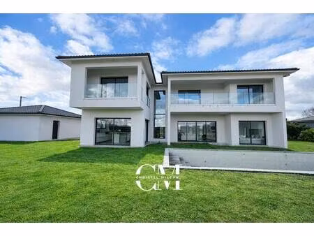 villa neuve camblanes 8 pièces 216 m2  5 chambres  piscine et garage