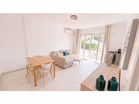 location appartement pour les vacances 2 pièces 53 m² cannes (06400)