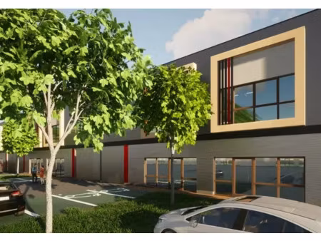 agilys vous propose des locaux d'activités avec des bureaux au sein du veellage d'avranvil