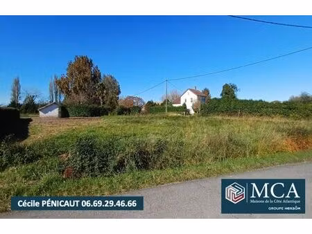 vente terrain 1800 m² clermont (40180)
