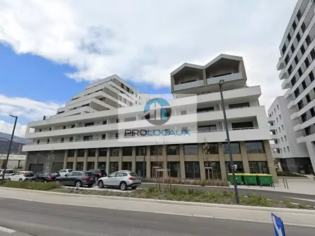 local commercial a vendre