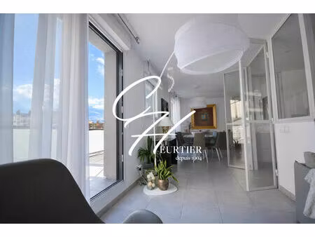 vente appartement 4 pièces 104m2 grenoble 38000 - 528000 € - surface privée