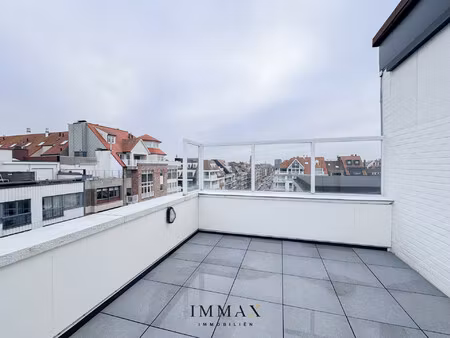 appartement te koop in knokke-heist met 1 slaapkamer