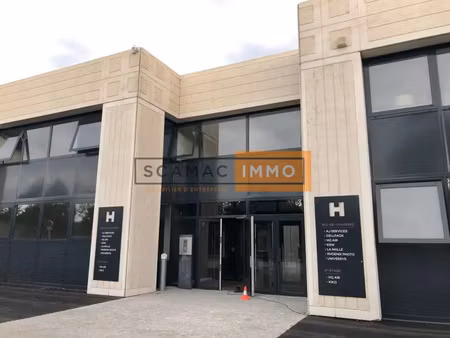 local d'activités de 122m²