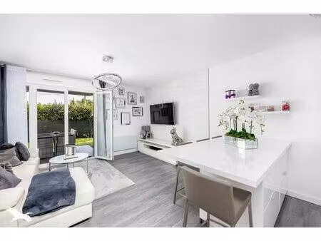 vente appartement 2 pièces 42 m² parempuyre (33290)