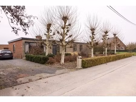 huis te koop in roeselare met 4 slaapkamers