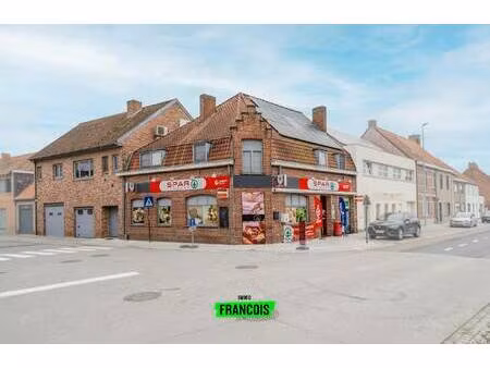 commercieel te koop in ieper met 3 slaapkamers