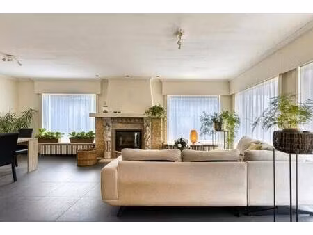 ruime gezinswoning met tal van opties in oostwinkel