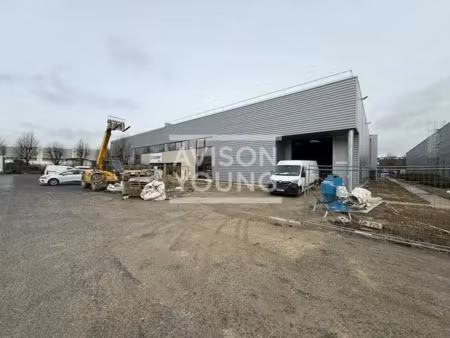 local d'activite a louer