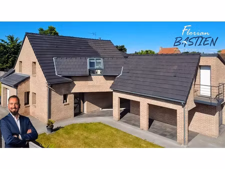 vente maison 7 pièces 172 m² petite-forêt (59494)