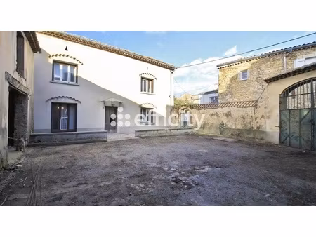 maison 4 pièces - 320 m²