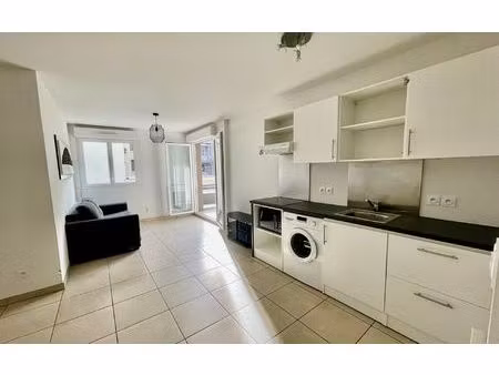 appartement nice 40.6 m² t-2 à vendre  199 500 €