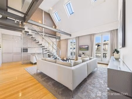 penthouse d’exception – paris 8e – duplex signé wilmotte