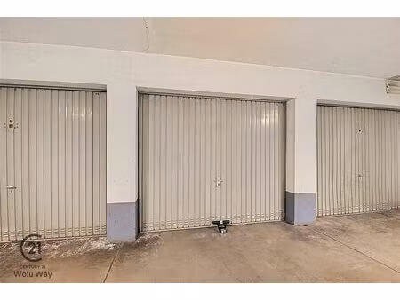 garage à vendre à rue théodore de cuyper 125 woluwe-saint-lambert (vbd89436)